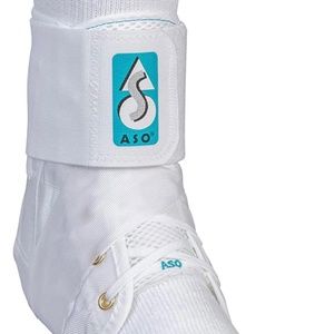Ankle Stabilizer / Brace